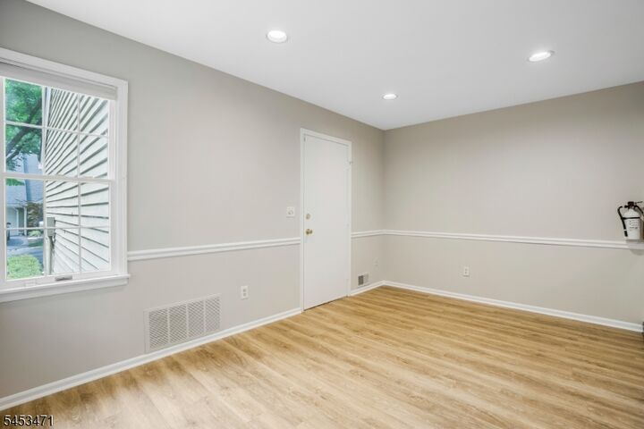 Property Photo:  54 Eton Ct  NJ 07921 