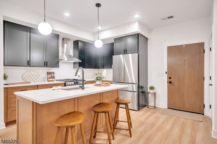 Property Photo:  20 Encampment Ct107  NJ 07045 