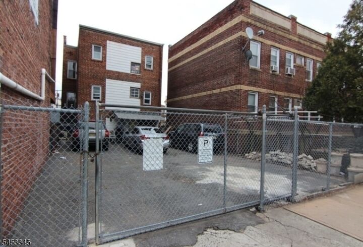 Property Photo:  531 Bloomfield Ave  NJ 07107 