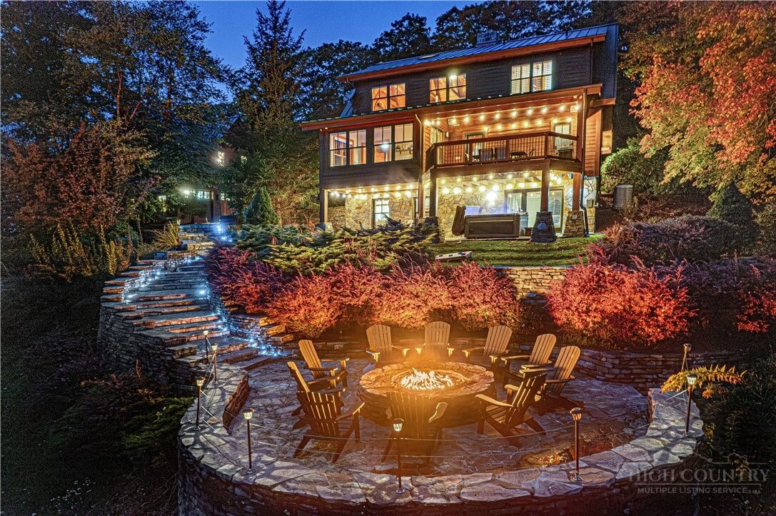 Property Photo:  419 Summit Trail  NC 28604 
