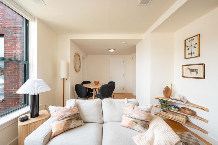 Property Photo:  222 Montgomery St 5H  NJ 07302 