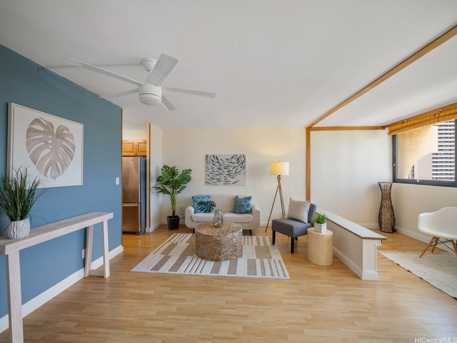 Property Photo:  2092 Kuhio Avenue 2405  HI 96815 