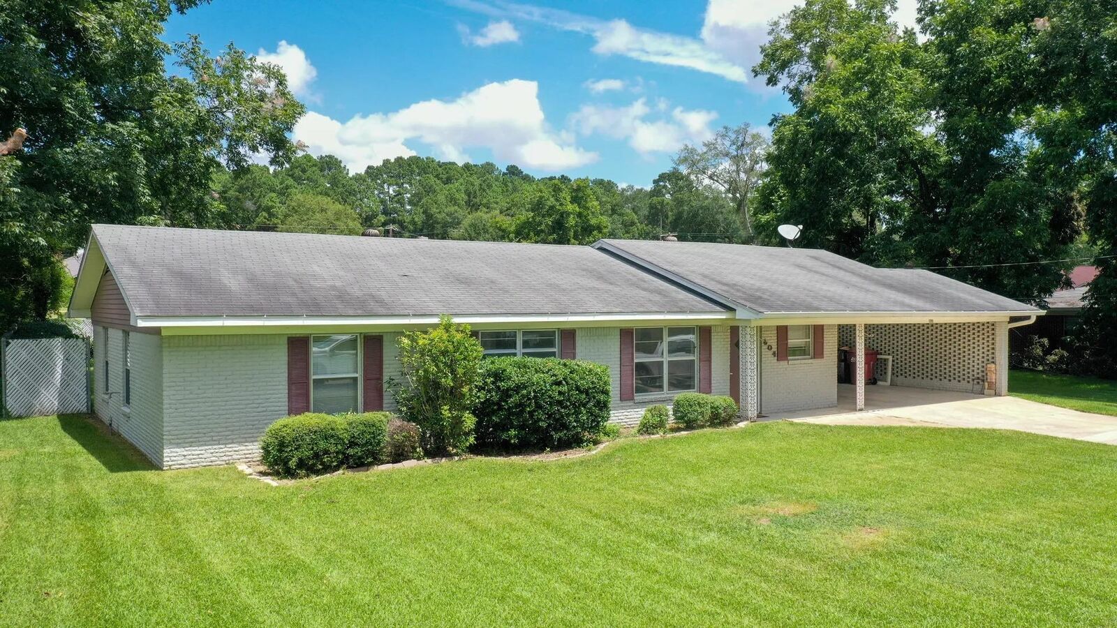 Property Photo: 804 Morse Rd TX 75551