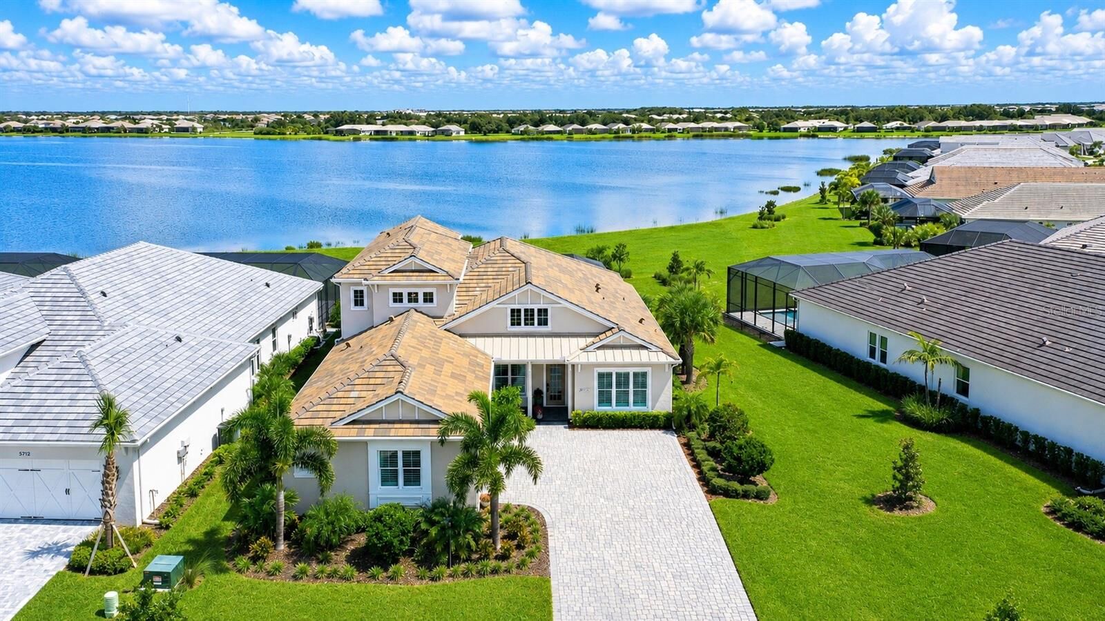 Property Photo:  7919 Waterbend Trail  FL 34240 