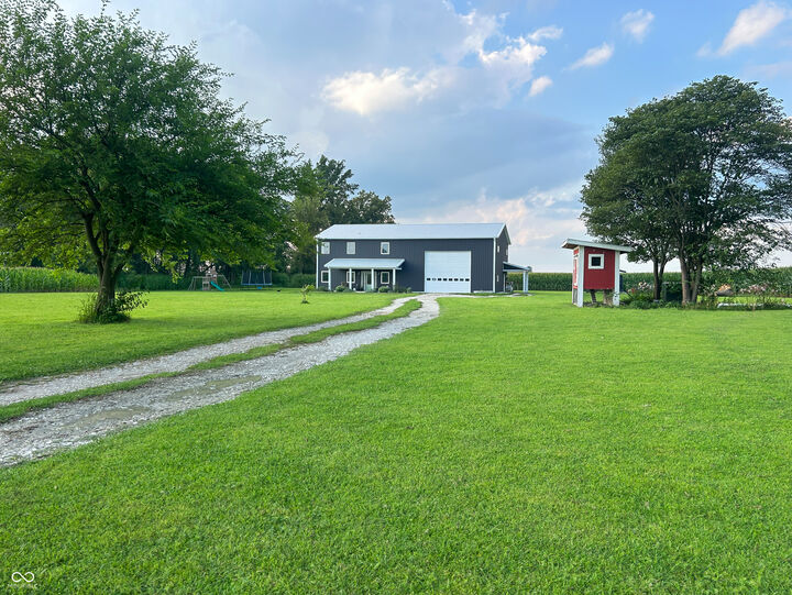 Property Photo: 10544 E 900 N IN 46035