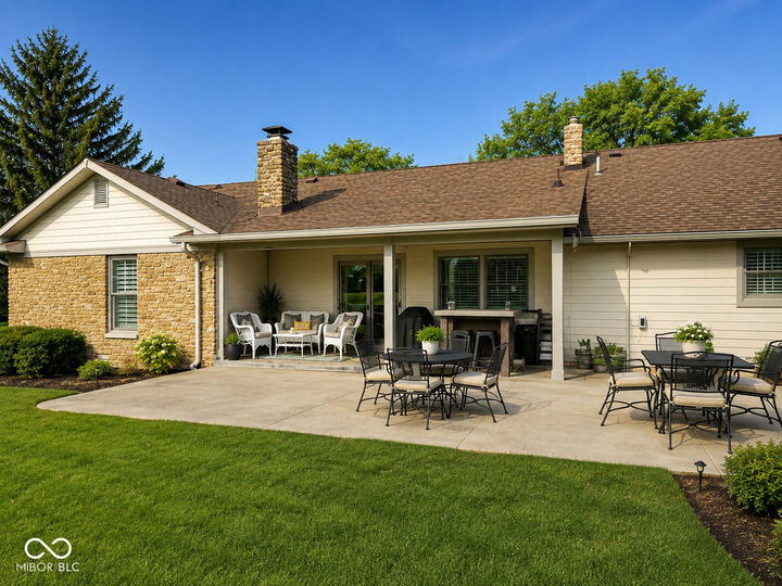 Property Photo: 3043 Olive Branch Road IN 46143