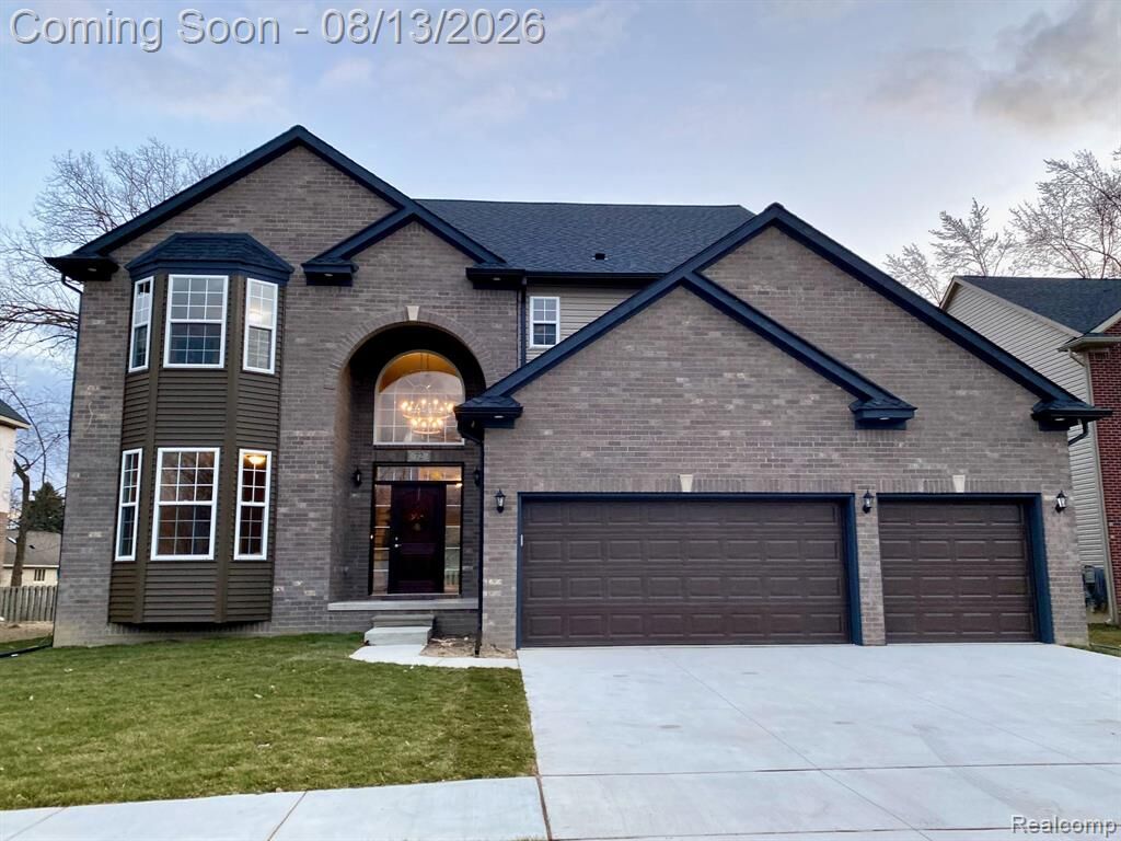 Property Photo: 72 Arthur Drive MI 48083 1701