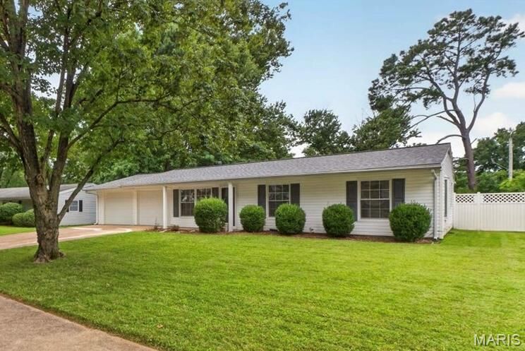 Property Photo: 309 Spring Meadows Drive MO 63011