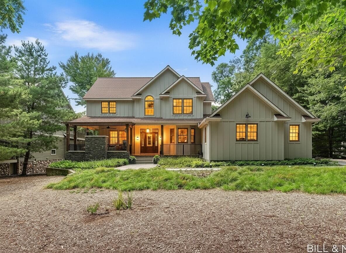 Property Photo:  2840 Lake Breeze Drive  MI 49408 