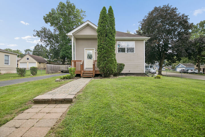 Property Photo:  500 Florence Avenue  IL 60432 
