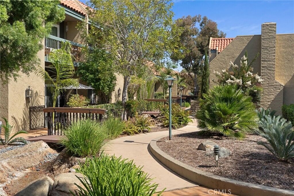 Property Photo:  1116 Palo Verde  CA 90815 