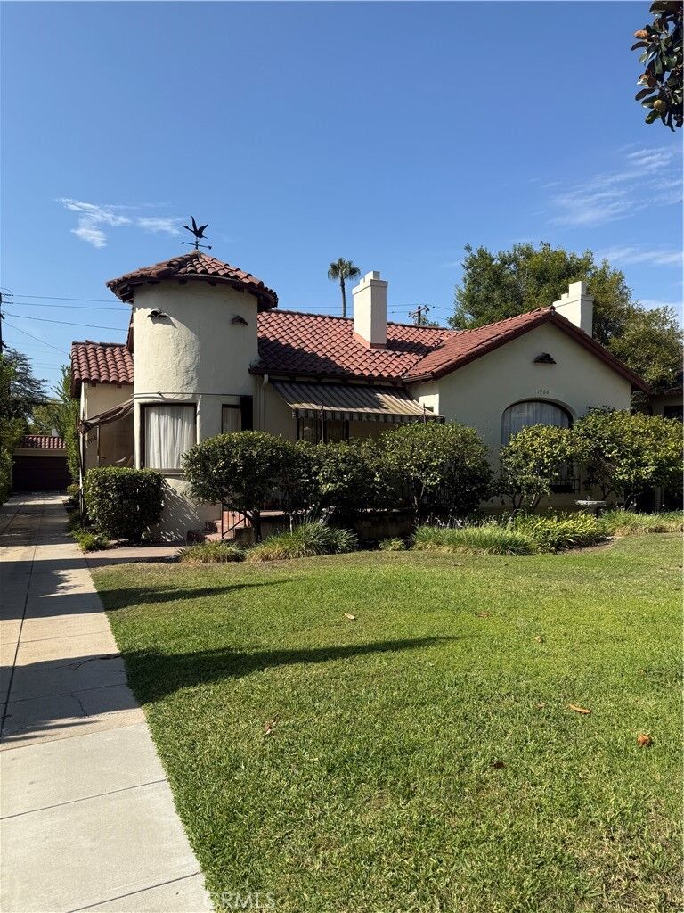 Property Photo: 1968 E Washington Boulevard CA 91104