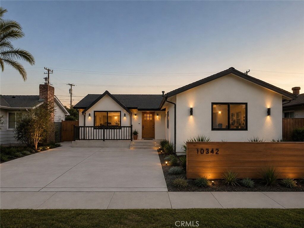 Property Photo:  10342 Mast  CA 92683 