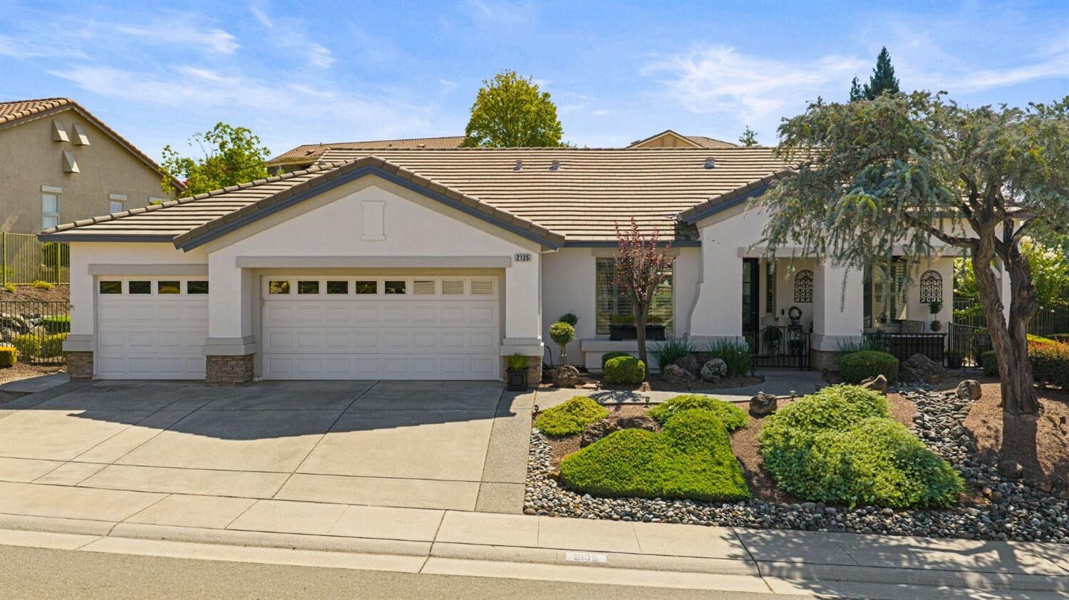 Property Photo: 2135 Hidden Hills Lane CA 95648