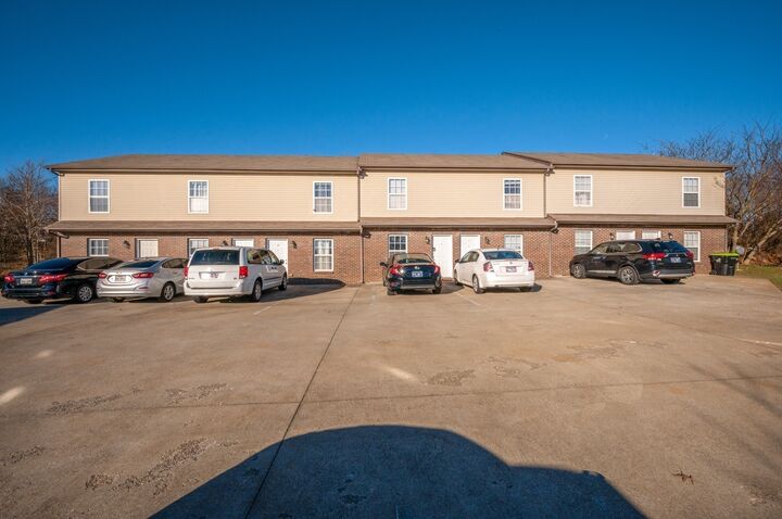 Property Photo:  525 Patriot Park A  TN 37042 