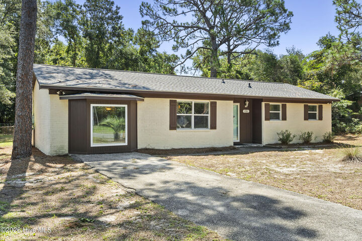 Property Photo: 4782 Oakview Drive SE NC 28461