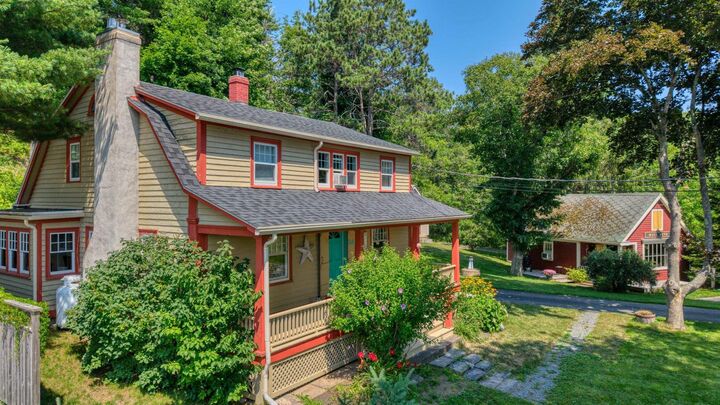 Property Photo: 261 Edgewater Street NS B0J 2E0