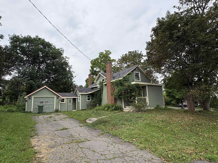50 Rose Avenue — photo 1