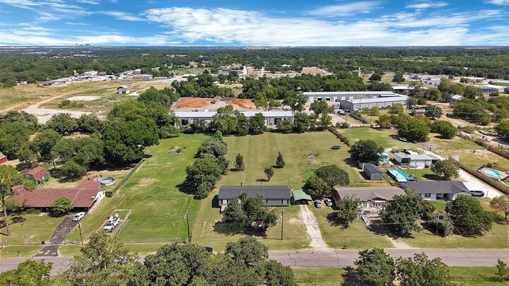 Property Photo:  212 Ponderosa Lane  TX 76028 