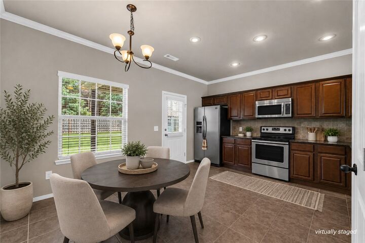 Property Photo: 5203 W Cross Creek Boulevard AR 72758