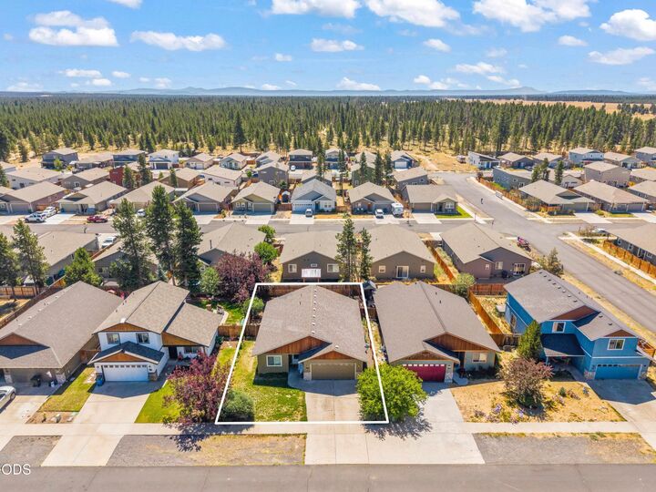 Property Photo:  16465 Riley Drive  OR 97739 