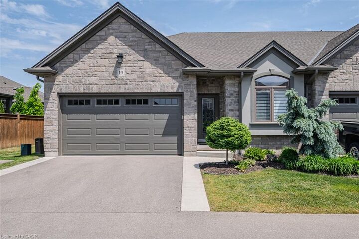 15 Winterberry Lane — photo 1