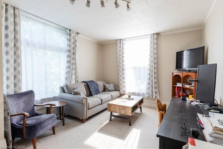 Property Photo:  51 Stanley Avenue 2  ON L8P 2K9 