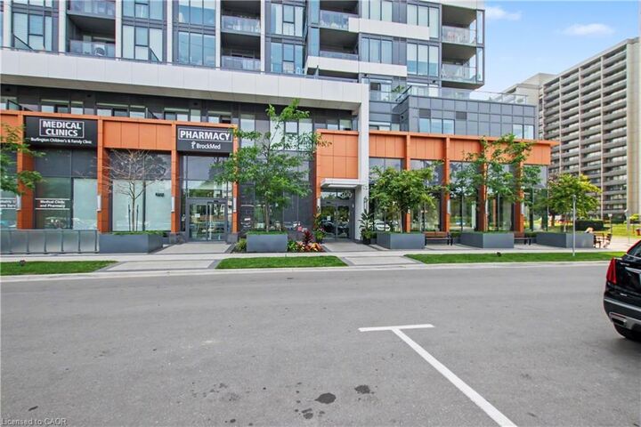 Property Photo: 500 Brock Avenue 702 ON L7S 0A5