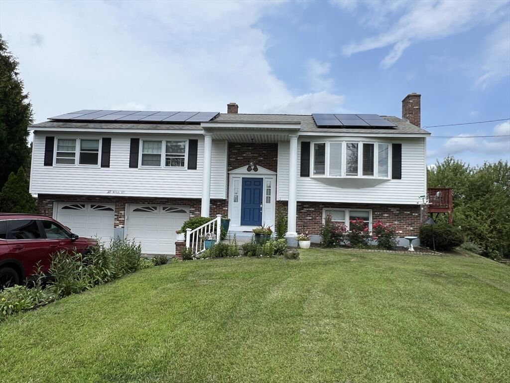 Property Photo:  27 Hill St  MA 01453 
