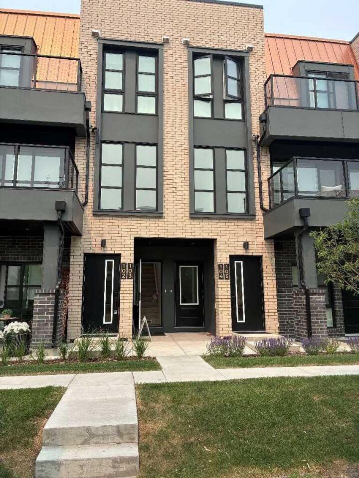 Property Photo:  4270 Norford Avenue NW 103  AB T3B 6P8 