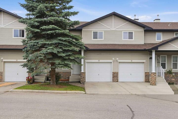 760 Railway Gate SW 103 — photo 1