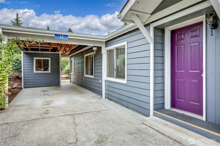 Property Photo:  1754 NE Mesford Road 32  WA 98370 