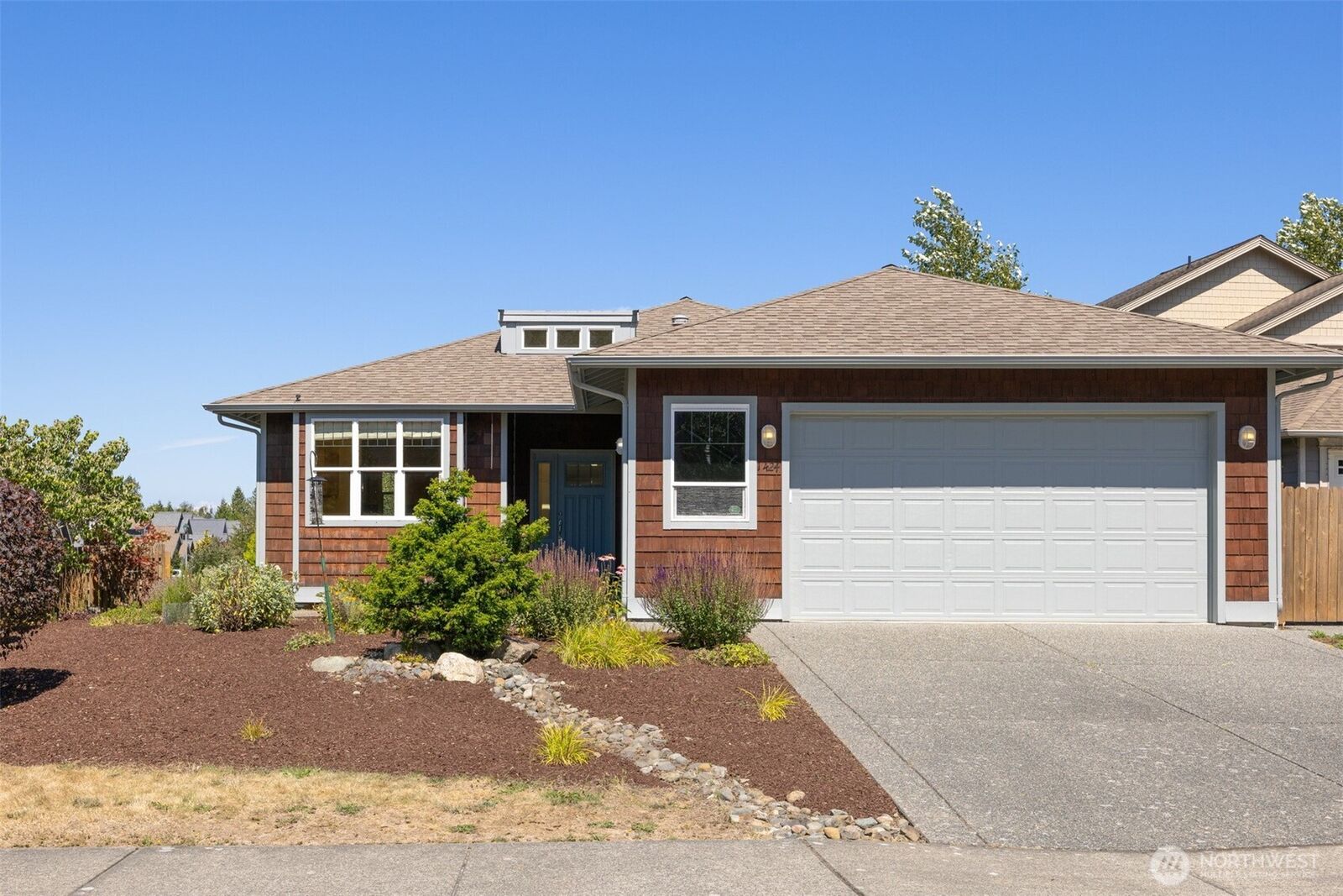 Property Photo: 1424 Cascara Court WA 98248