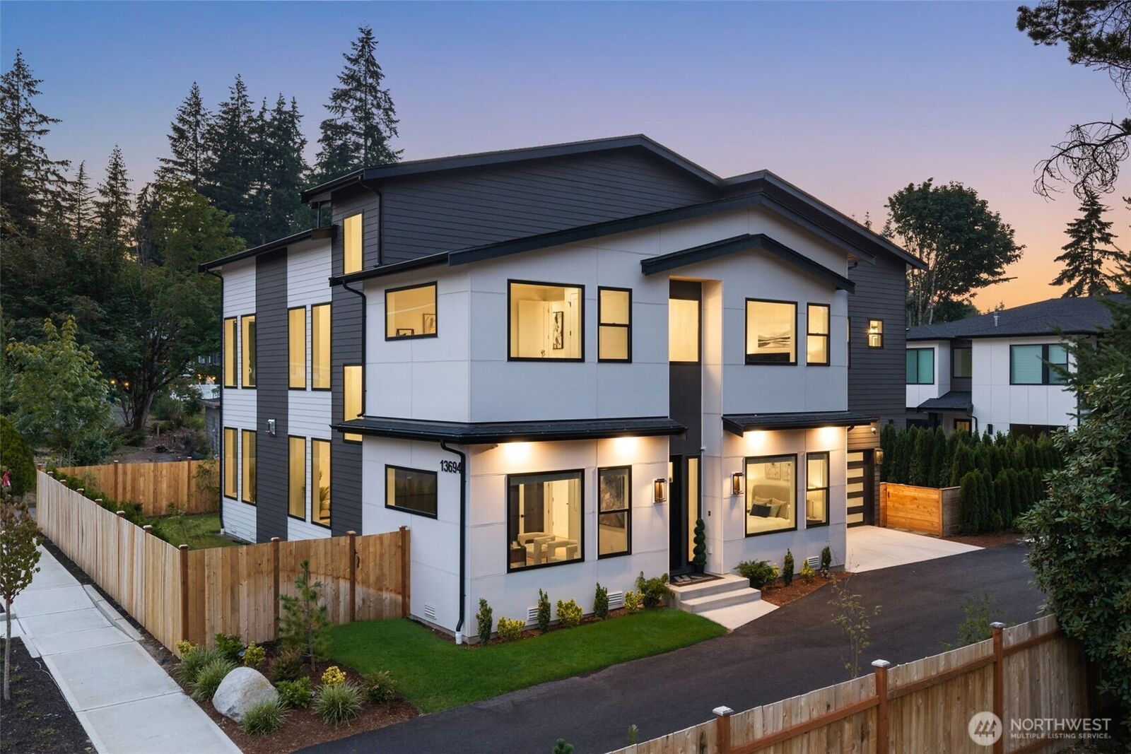 Property Photo:  13694 NE 83rd Street  WA 98052 