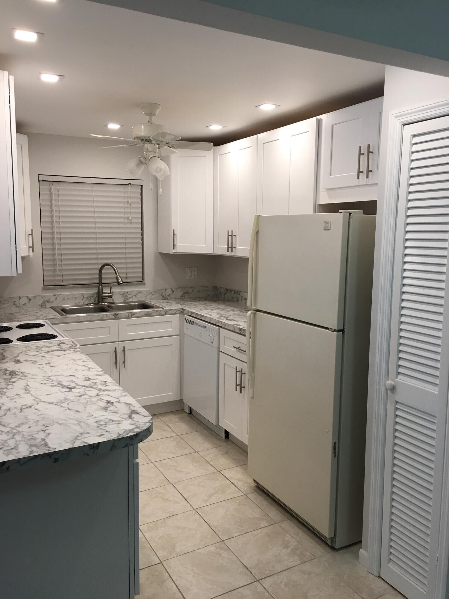 Property Photo:  1271 NW 13th Street 357E  FL 33486 