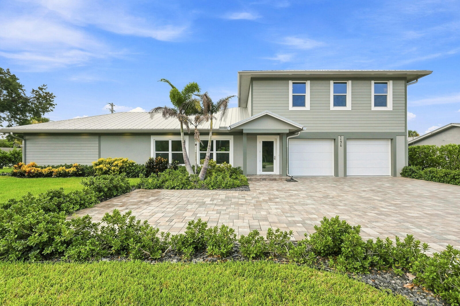 Property Photo:  1176 Terrace Way  FL 34957 