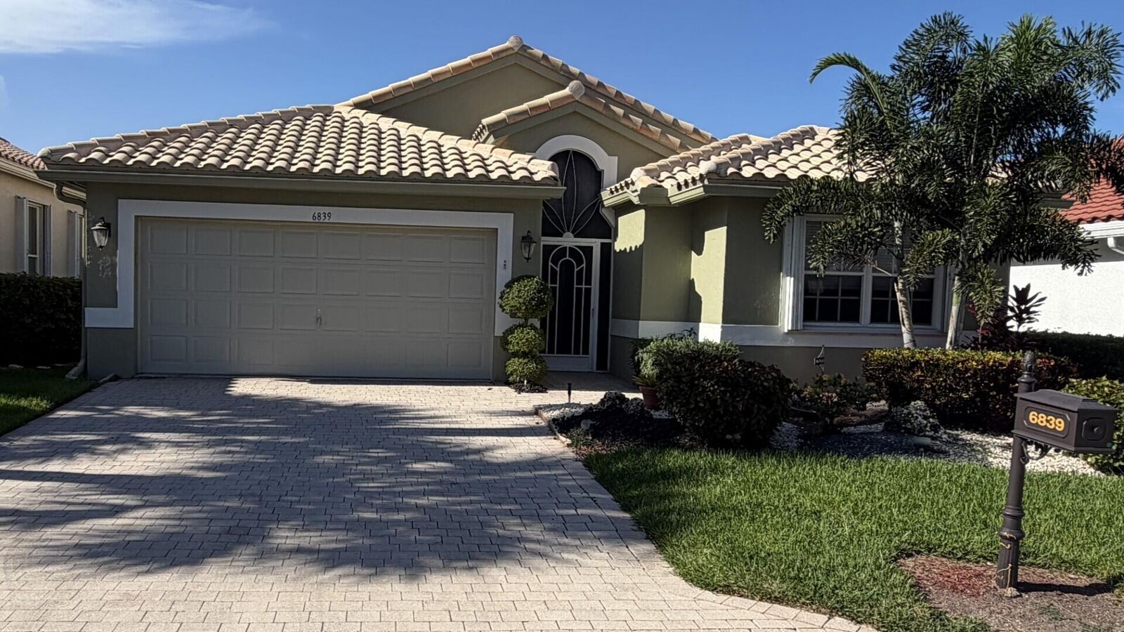 Property Photo:  6839 Lismore Avenue  FL 33437 