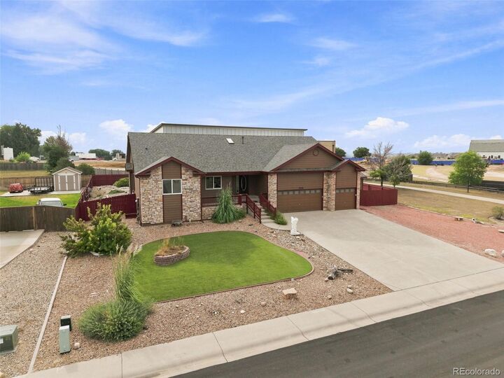 Property Photo:  3294 Ballentine Boulevard  CO 80534 