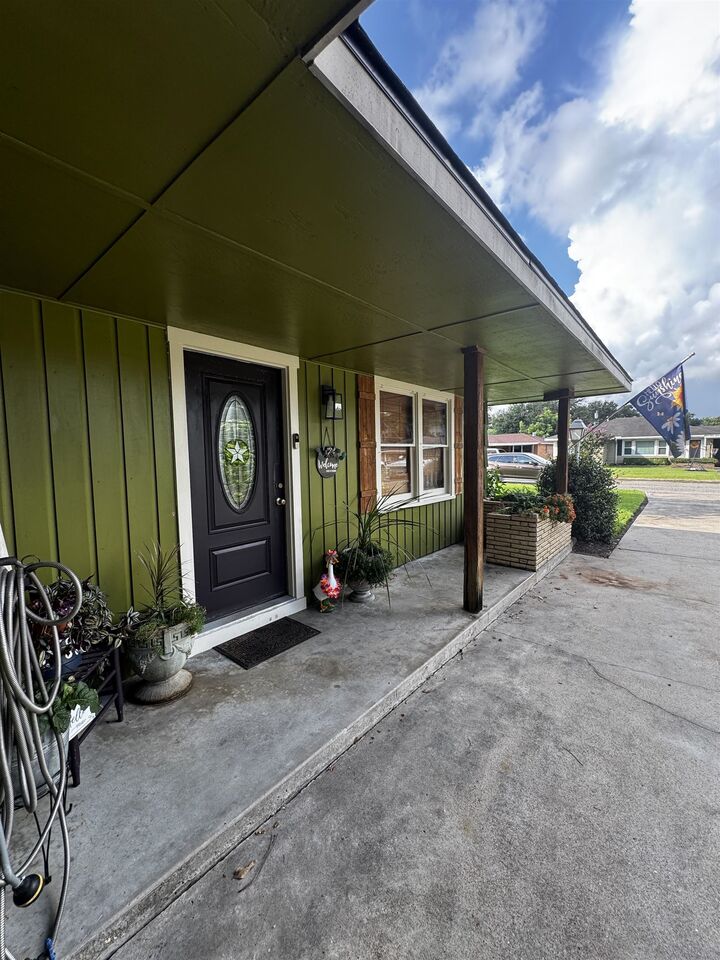 Property Photo:  4530 Boyd  TX 77619-0000 