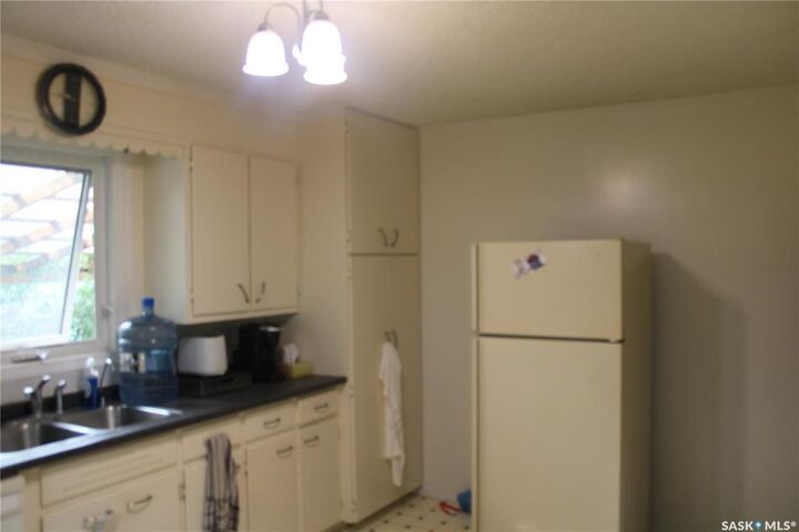 Property Photo:  711 Yorkton Avenue  SK S0A 4C0 