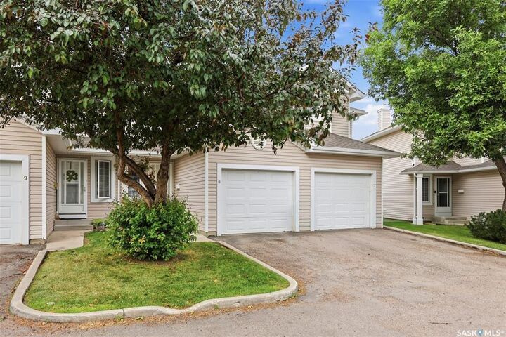 Property Photo: 103 Berini Drive 8 SK S7N 4N2