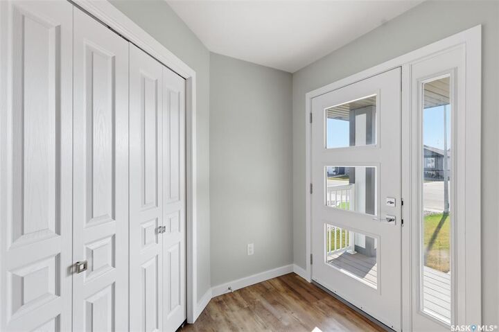Property Photo: 812 1st Avenue N Sk S0k2t2 SK S0K 4S5