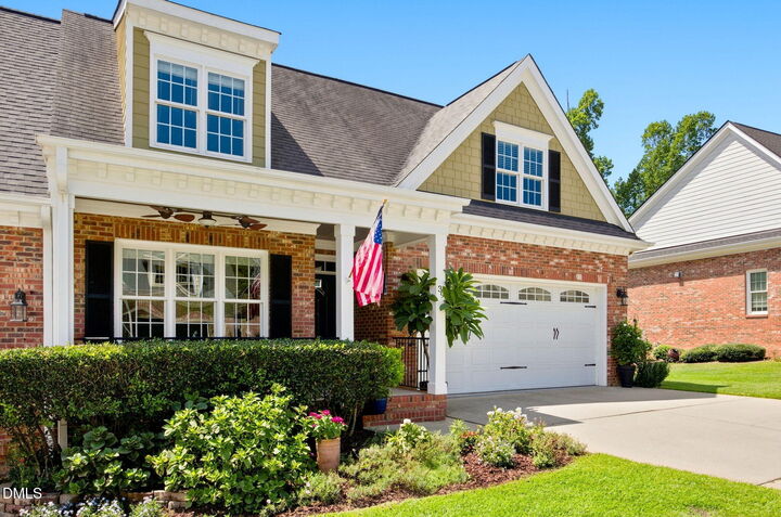 Property Photo: 39 Old Grove Lane NC 27502