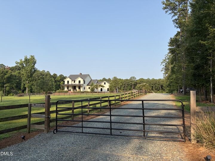 Property Photo:  275 Hickory Trace Lane  NC 27713 