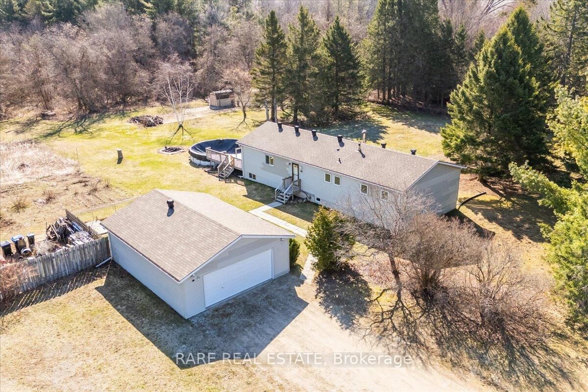 Property Photo: 3679 McCarthy Drive ON L0M 1N0