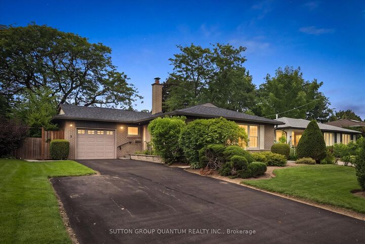 Property Photo: 1027 Argus Drive ON L4Y 2L9