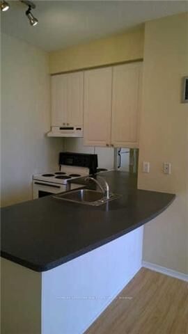 Property Photo:  555 Yonge Street 301  ON M4Y 3A6 