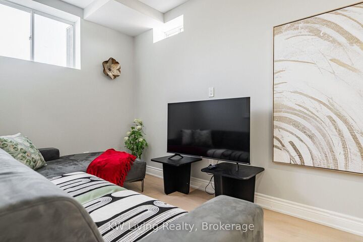 Property Photo:  72 Bermondsey Way Basement  ON L6Y 6K9 
