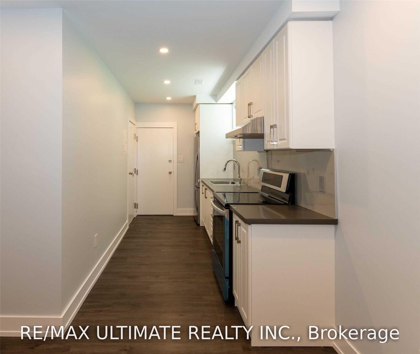 Photo de la propriété: 248 Wilmington Avenue Apt 1 ON M3H 5K3
