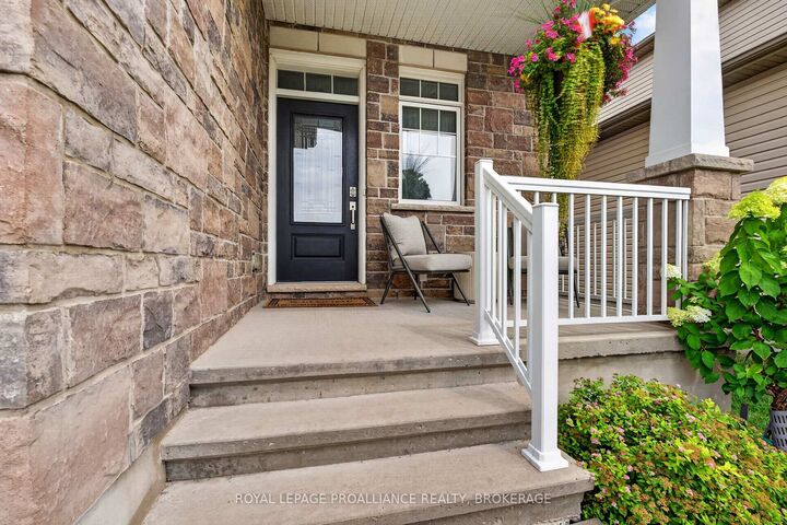 Property Photo:  1446 Kendal Avenue  ON K7P 0L6 